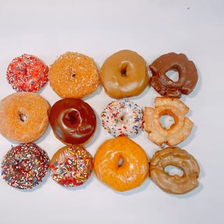 Mixed Half Regular Dozen (6 Donuts)